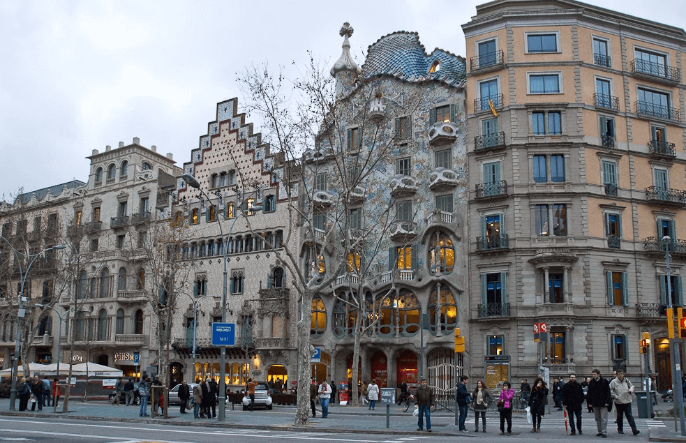 barcelona travel in november
